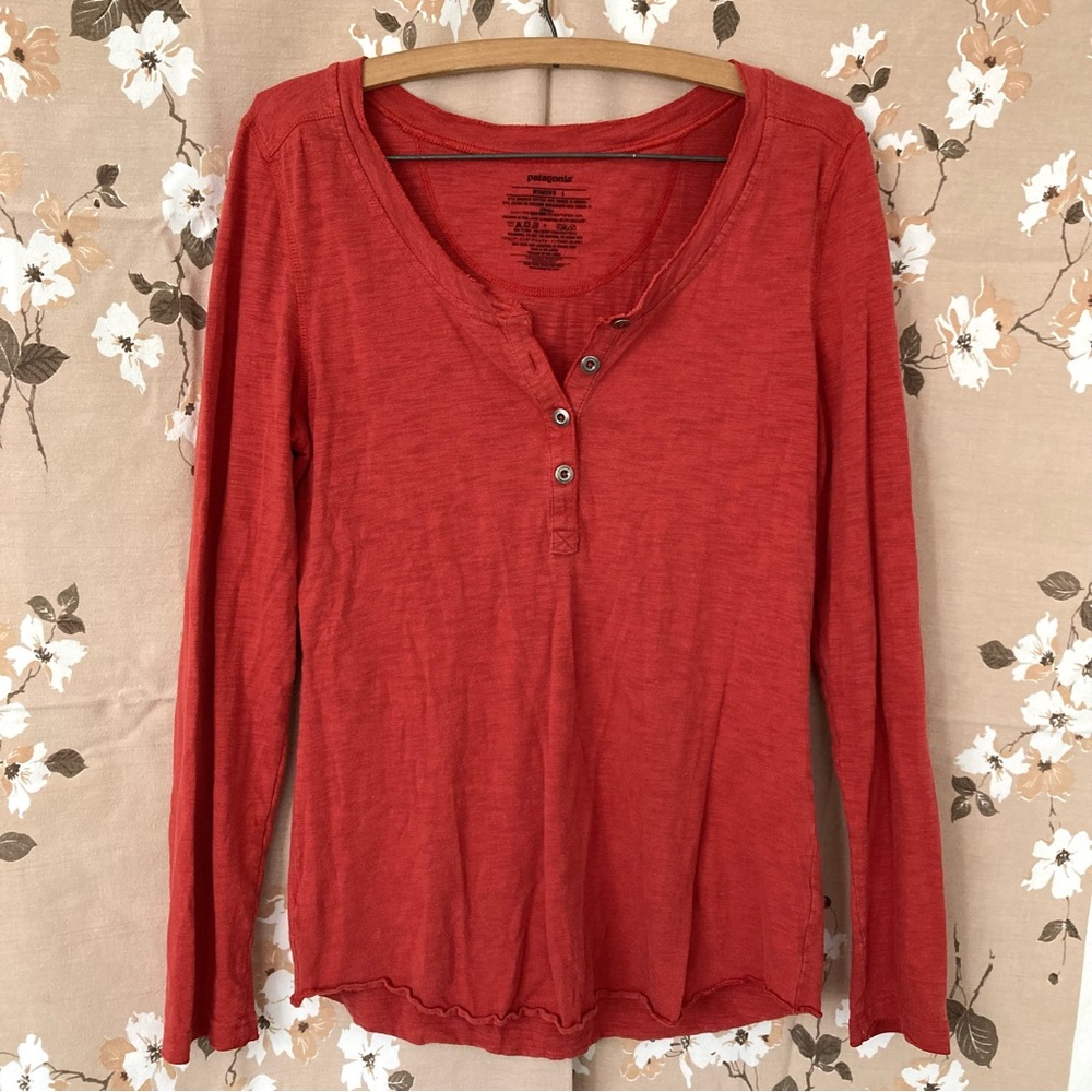 Patagonia Long Sleeve Henley Top - Orange, L